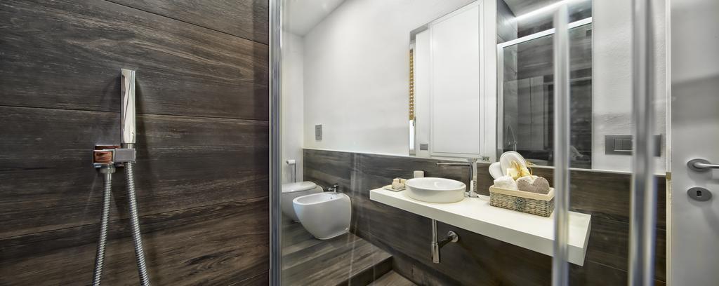 Suite Vogue Luce Voghera Exterior photo